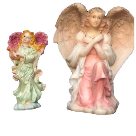 Angel statue and seraphim figure - Picture 1 of 4